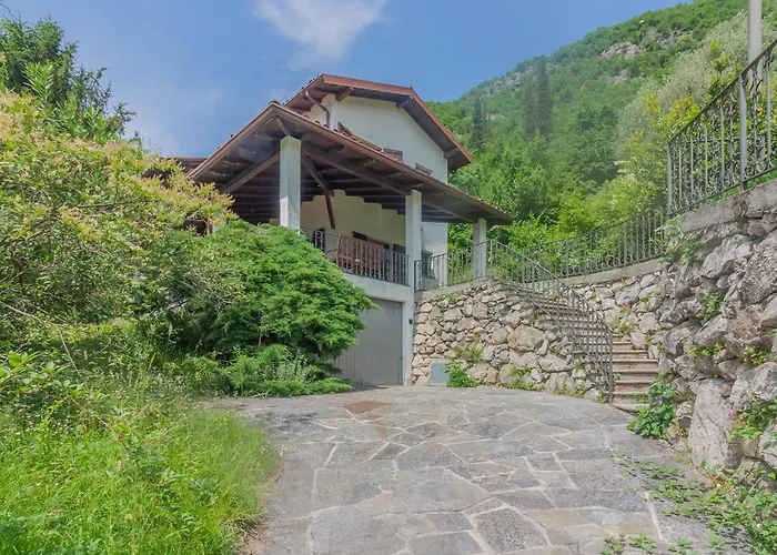 Bianca Lierna * ורנה