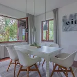 Bianca Lierna Βίλα *