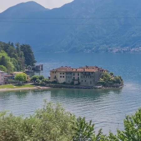 Bianca Lierna Villa Varenna