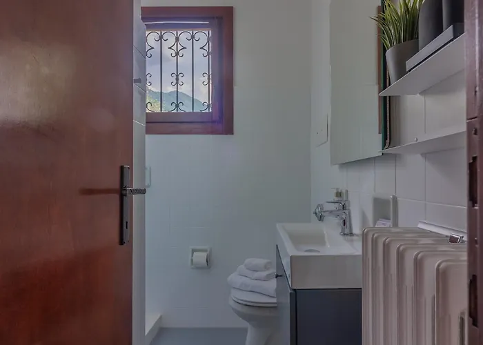 Bianca Lierna * Varenna