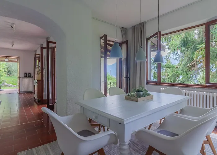 Bianca Lierna Varenna