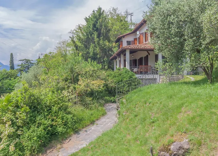 Villa Bianca Lierna Varenna